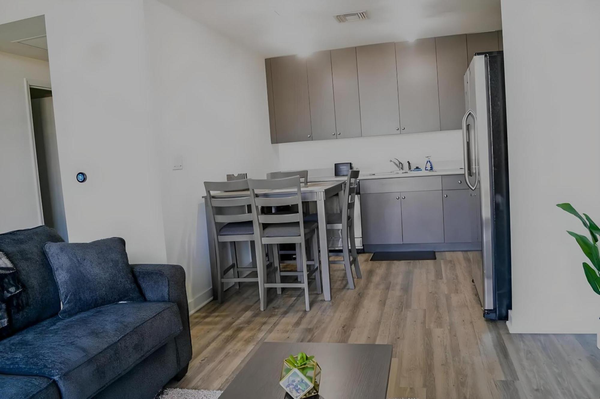 Lovely One Bedroom *